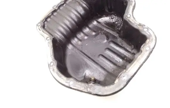 Oil sump