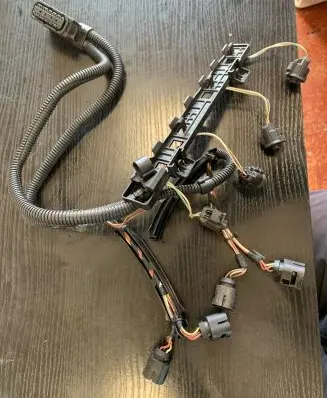 Engine installation wiring loom