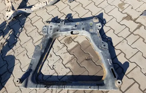 Nissan Pulsar Front subframe