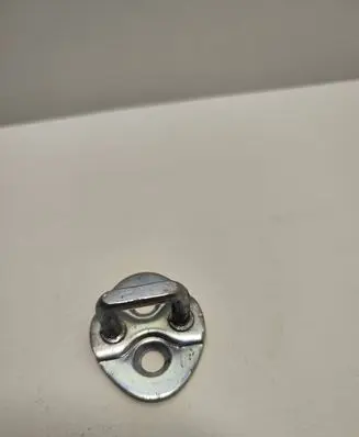 Hyundai ix35 Front door lock loop/hook striker 