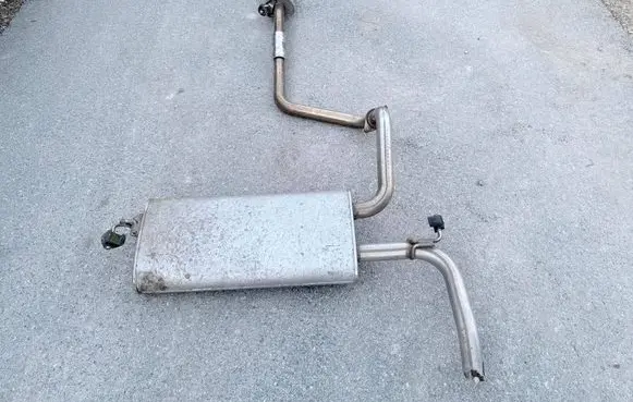 Hyundai Kona I Muffler/silencer LE42PDQ01