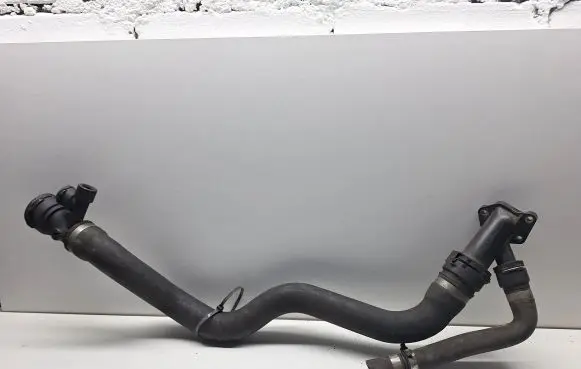 BMW 5 E60 E61 Engine coolant pipe/hose 2247744