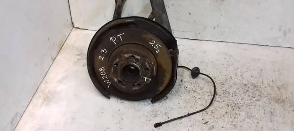 Mercedes-Benz CLK A208 C208 Rear wheel hub spindle/knuckle 