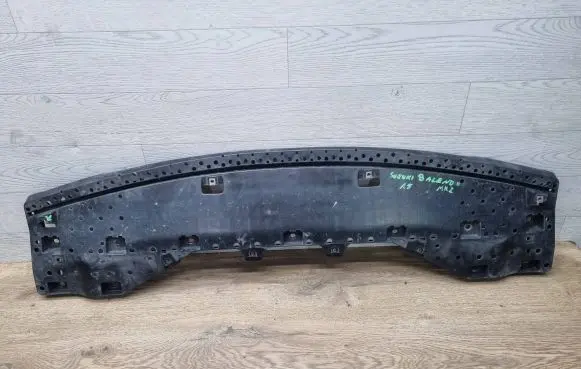 Front bumper skid plate/under tray