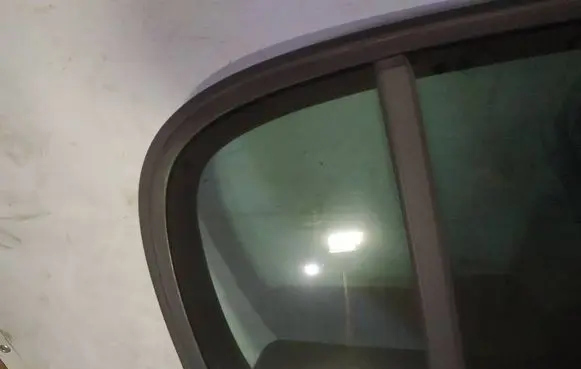 Opel Signum Rear vent window glass as3