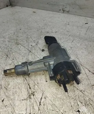 Audi 80 90 S2 B4 Ignition lock 893905851