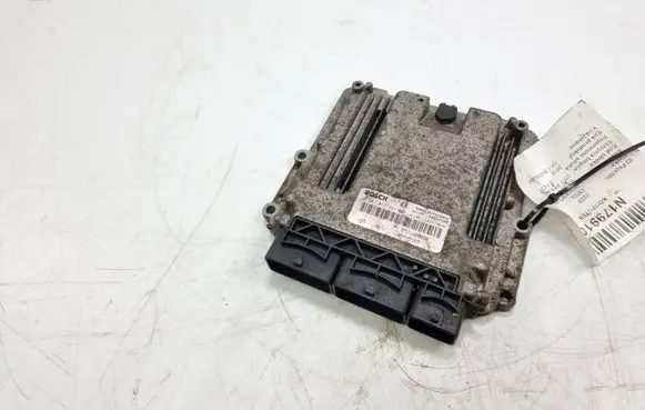 Opel Movano B Engine control unit/module ECU 237100899R