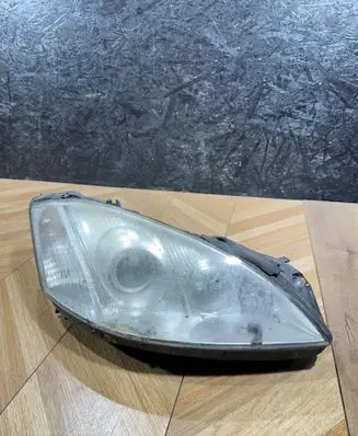 Mercedes-Benz S W221 Headlight/headlamp a2218260258