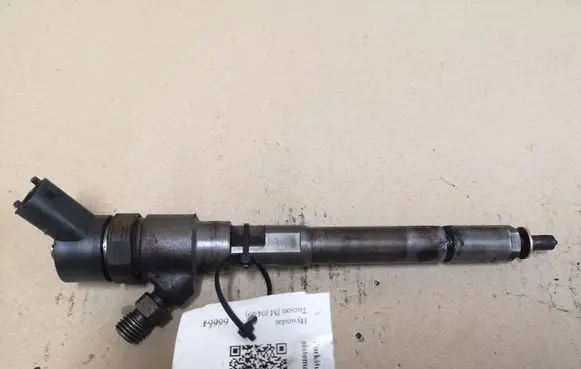 Hyundai Tucson JM Fuel injector 0445110258