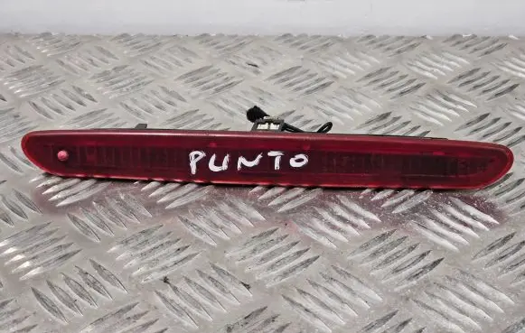 Fiat Punto (199) Third/center stoplight 2122000407