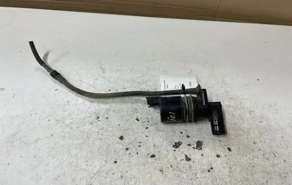 Citroen C5 Windscreen/windshield washer pump 9643447780 008024