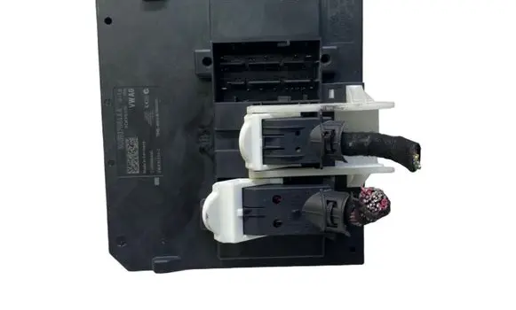 Skoda Octavia Mk3 (5E) Comfort/convenience module 5Q0937084AA 5WK50693C 5WK50693