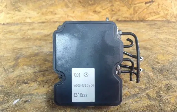 Mercedes-Benz CLA C117 X117 W117 ABS Pump A0004310500