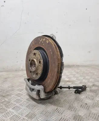 Volvo XC40 Front wheel hub spindle knuckle 32221856 8888792284 32217577