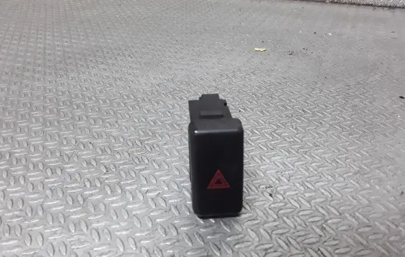 Mazda 3 I Hazard light switch BP4K664H0
