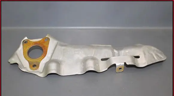 Nissan Qashqai Heat shield in engine bay 140132244R 140132244RB
