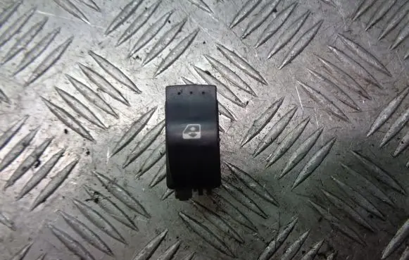 Renault Scenic II - Grand scenic II Quarter vent window switch 