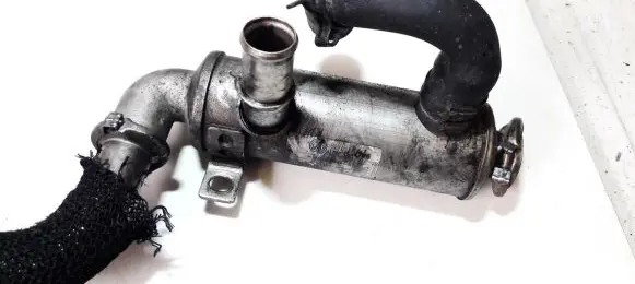 Ford Focus EGR valve cooler 3m5q9f464bc