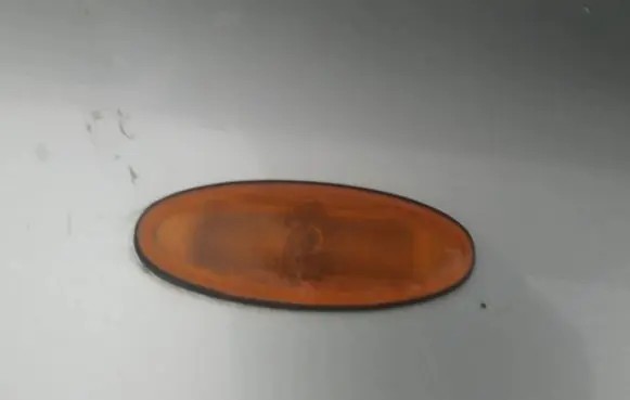 Mazda Premacy Front fender indicator light