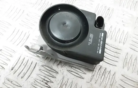 Audi Q3 8U Alarm system siren 1K0951605C