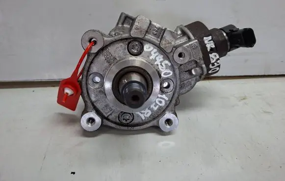 Peugeot 3008 II Fuel injection high pressure pump S27647830 0445010781