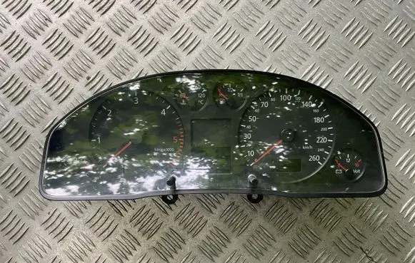 Audi A6 S6 C5 4B Speedometer (instrument cluster) 4B0920900CX 110308947000