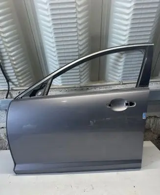Jaguar XF X250 Front door