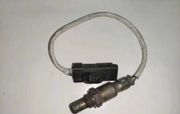 Hyundai Tucson TL Lambda probe sensor 9025050088 39502A620