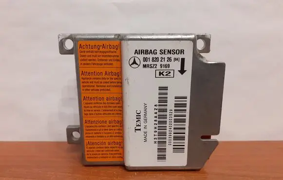 Mercedes-Benz E W210 Airbag control unit/module 0018202126 6477