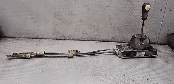 Nissan Micra Gear shifter/selector