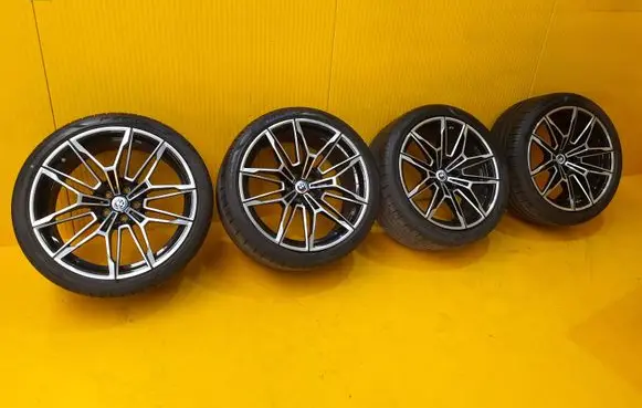 R19 alloy rim