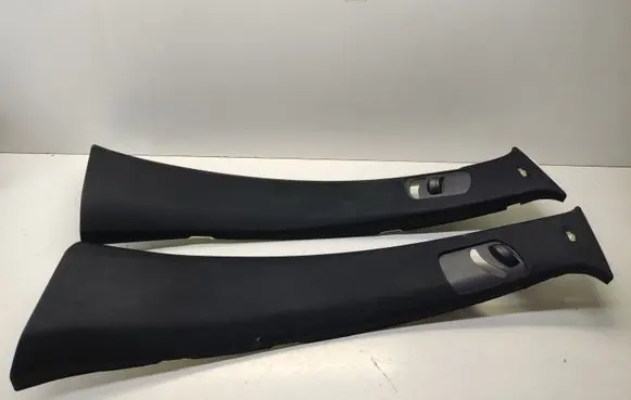Mercedes-Benz R W251 (B) pillar trim (top) A2516907725 A2516907825