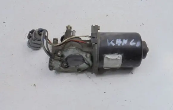 Renault Kangoo I Front wiper linkage and motor