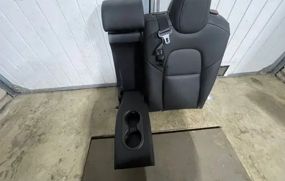 Rear seat