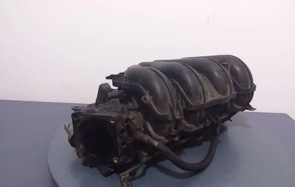 Volvo S40 Intake manifold 4M5G-9424-FN