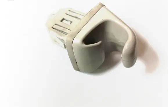 Toyota Avensis T270 Sun visor clip/hook/bracket 