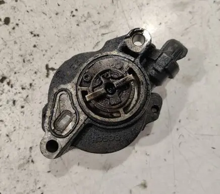 Vacuum pump