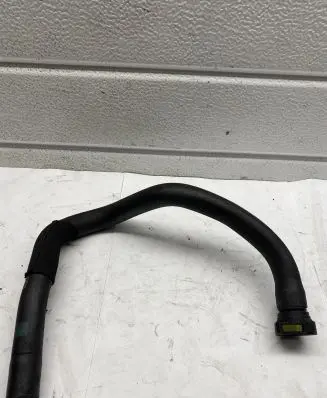 Audi A4 S4 B5 8D Breather hose/pipe 8200186227