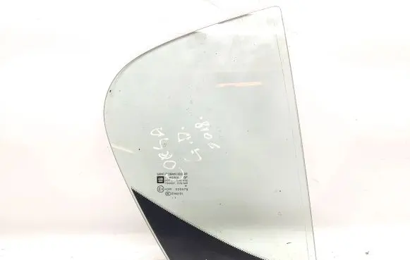 Opel Corsa E Rear vent window glass 43R000479 E000191 DOT211M86AS2