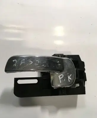 Nissan Qashqai Rear door interior handle 8318G 80671JD0 8449