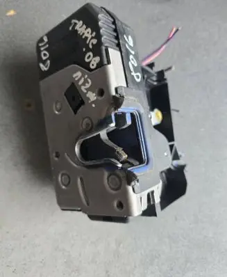 Renault Trafic II (X83) Loading door lock 8200282323 93851810