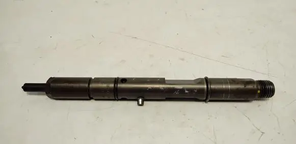 Audi A6 S6 C5 4B Fuel injector 059130201D 0432133805
