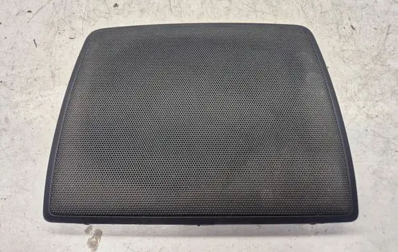 Volvo XC90 Dash center speaker trim cover 30755217 03409446