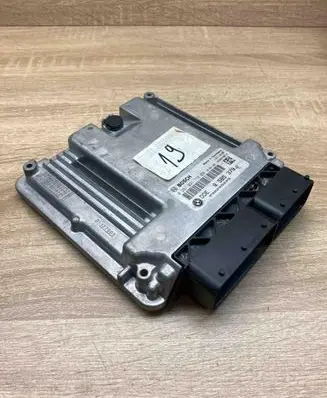 BMW 3 F30 F35 F31 Engine control unit/module ECU 8585379 0281031776