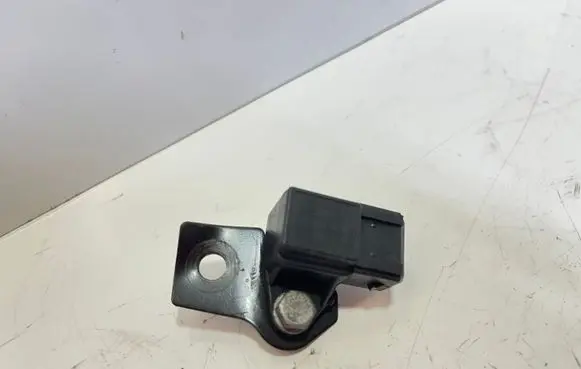 BMW 5 E39 Air pressure sensor 2244674