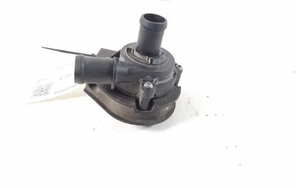 Volkswagen Touran III Electric auxiliary coolant/water pump 5Q0965567