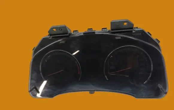 Speedometer (instrument cluster)