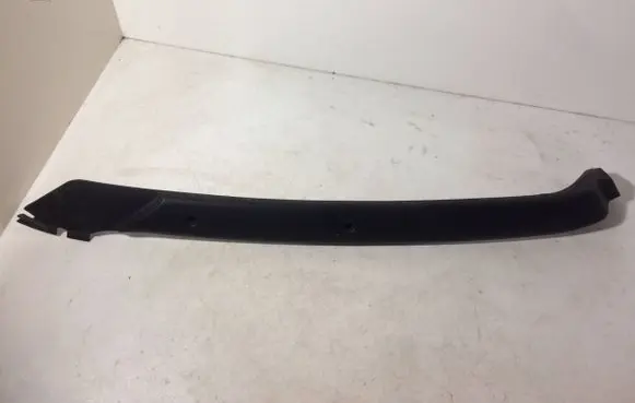 Porsche Cayenne (9PA) Tailgate trim 7L5867711