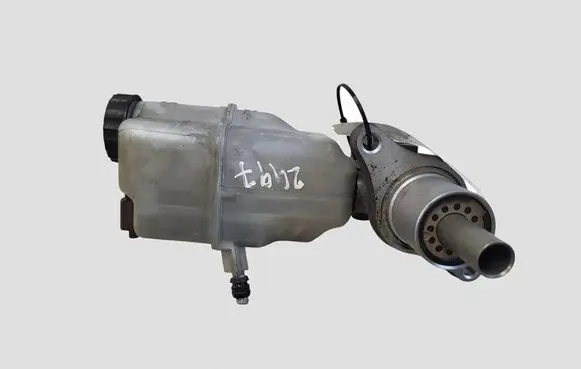 Citroen C5 Master brake cylinder 9646980980 03350885121