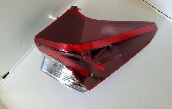 Toyota Auris E180 Rear/tail lights 02353